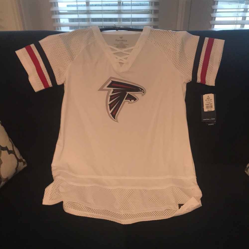 NFL FaLcons Apparel- New Size Lg
